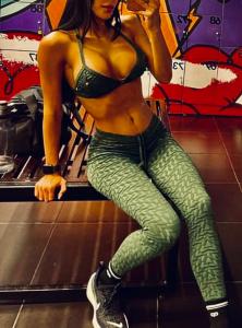 Chica busca chico en Tenerife: 