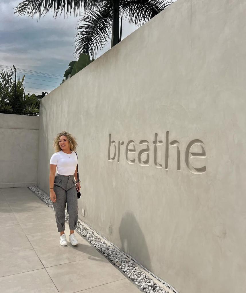 Chica busca chico en Almería: 