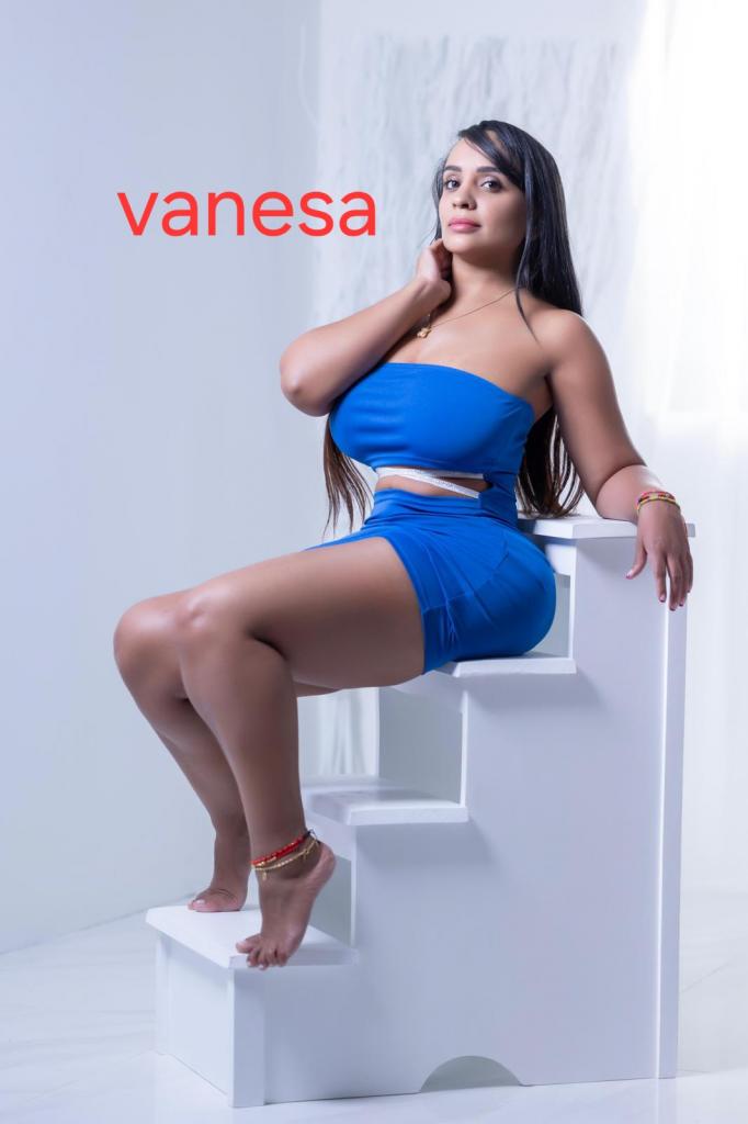 607026483: Chica busca chico en Ceuta