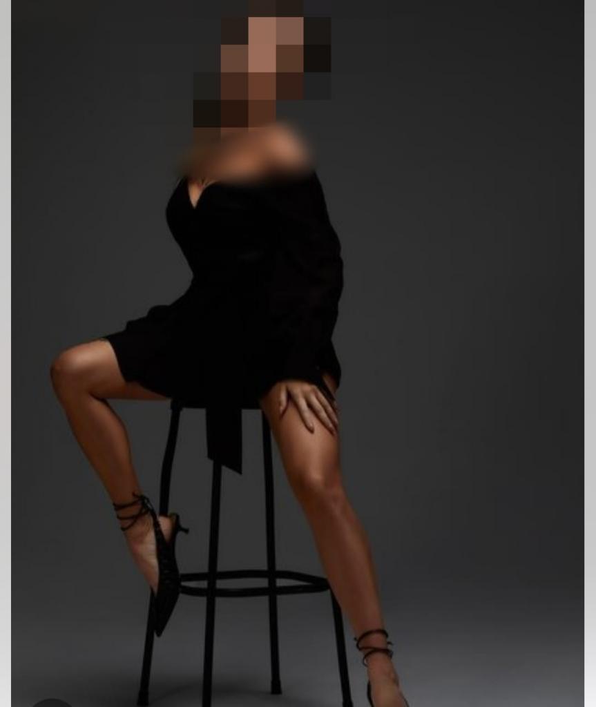 624720167: Chica busca chico en Granada