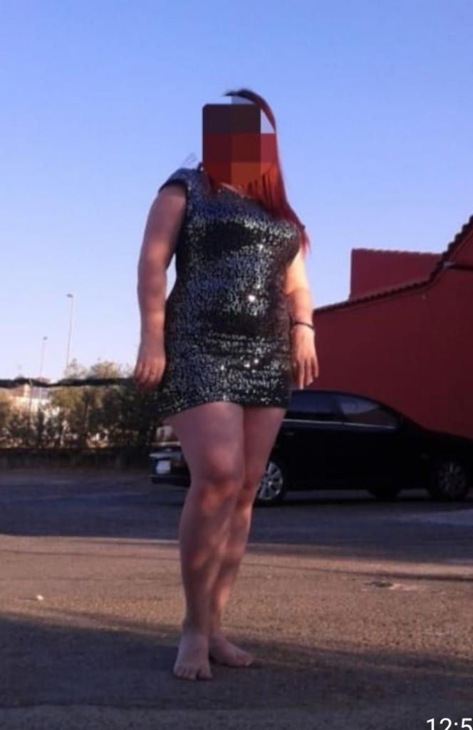 Chica busca chico en Huelva: 