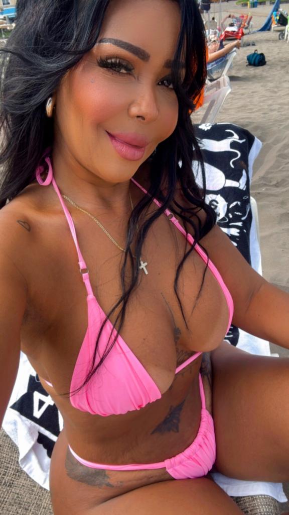 Chica busca chico en Tenerife: Chica busca chico