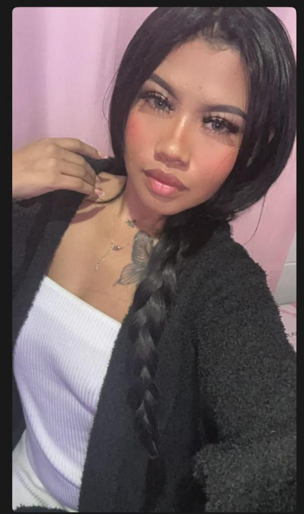 Chica busca chico en Almería: 