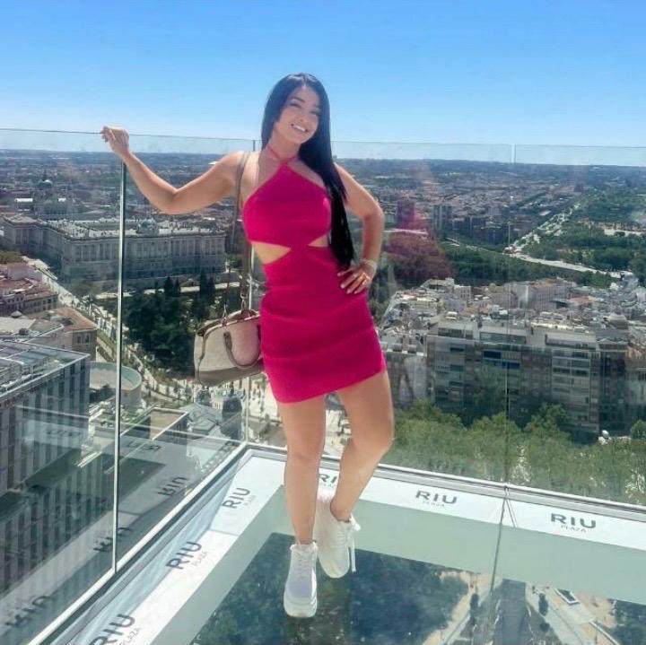 Chica busca chico en Alicante: 