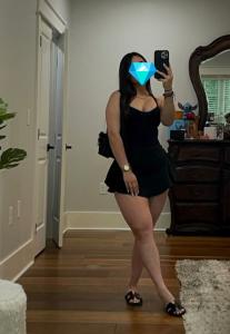 663124314: Chica busca chico en Sevilla