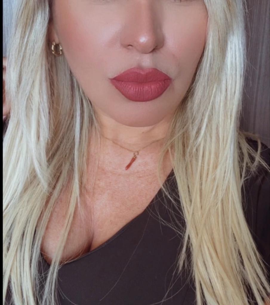 Chica busca chico en Lérida: Chica busca chico