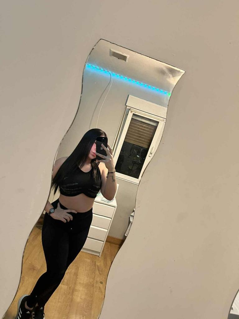 Chica busca chico en Jaén: 