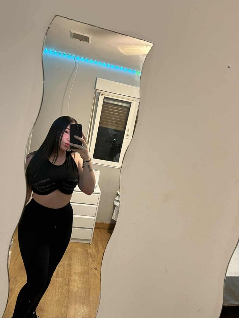 Chica busca chico en Jaén: 