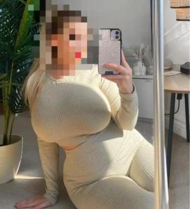 662199272: Chica busca chico en Barcelona