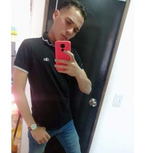 Chico busca chica en Barcelona: 