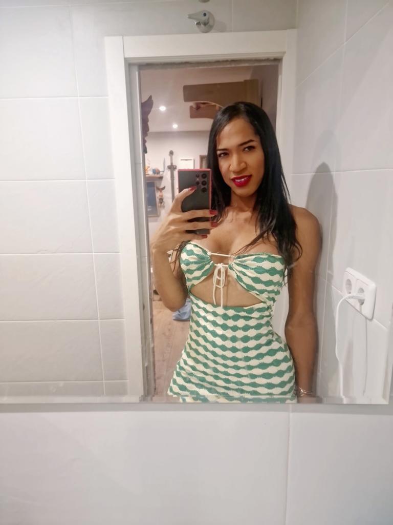 623465181: Travesti en Barcelona