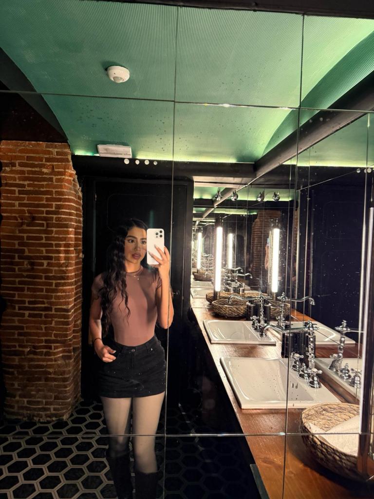 Chica busca chico en Tenerife: Chica busca chico