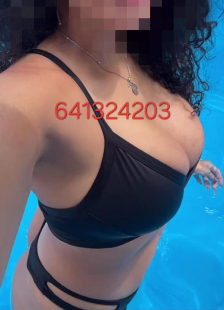 641324203: Chica busca chico en La Coruña