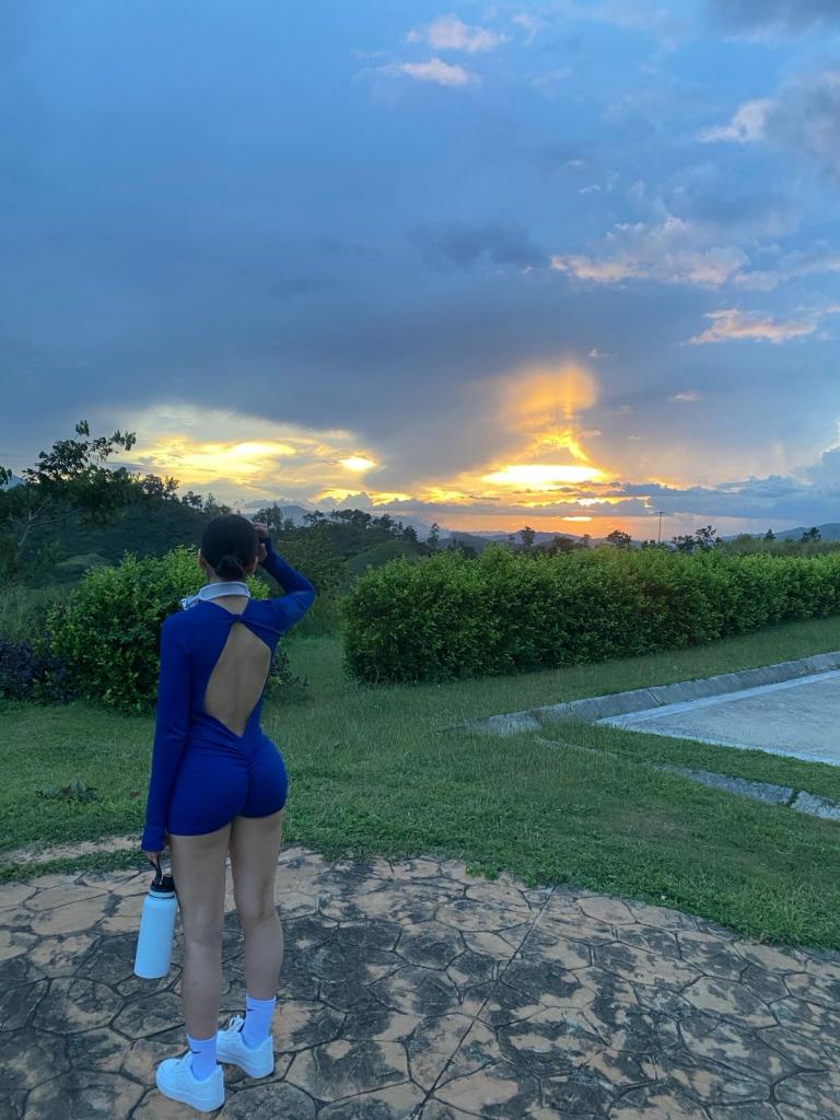 Chica busca chico en Tenerife: 