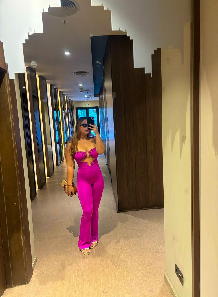 Chica busca chico en Sevilla: 