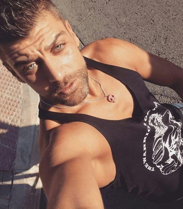 Chico busca chica en Madrid: 