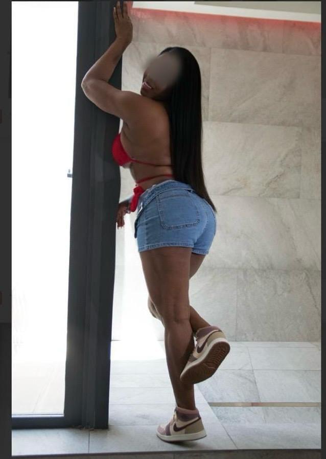 641922481: Chica busca chico en Valencia