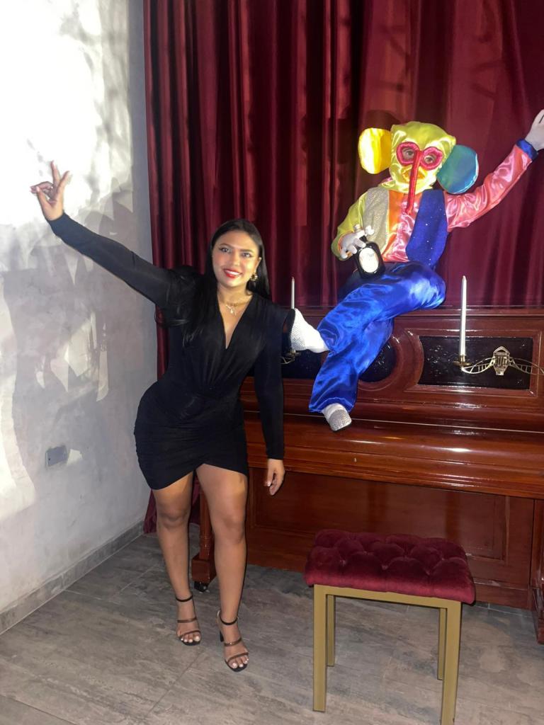 647050685: Chica busca chico en Madrid