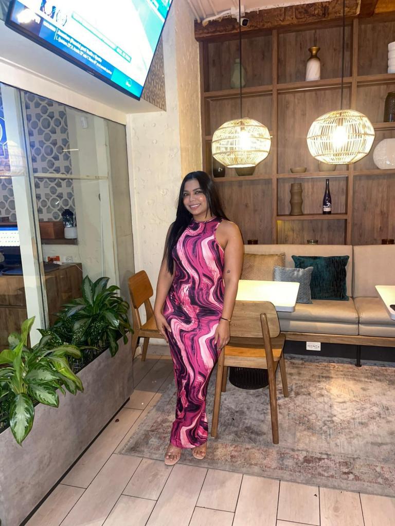 647050685: Chica busca chico en Madrid