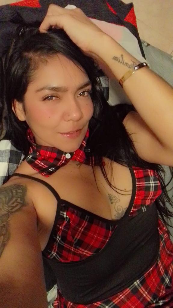 Chica busca chico en Barcelona: 