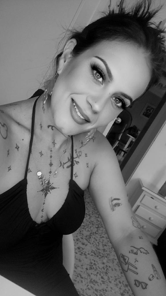 Chica busca chico en Jaén: 