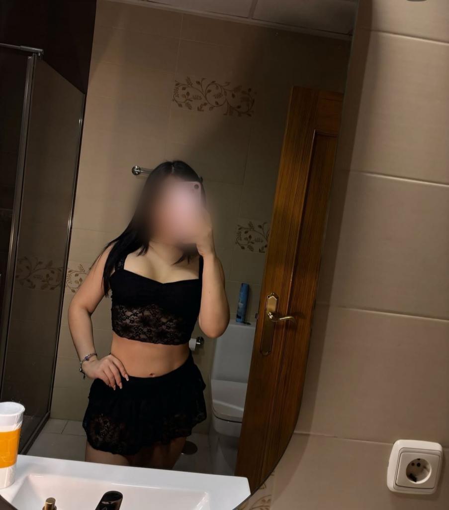 611317751: Chica busca chico en Madrid