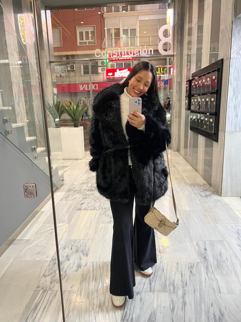 Chica busca chico en Alicante: 