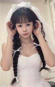 671150115: Chica busca chico en Barcelona