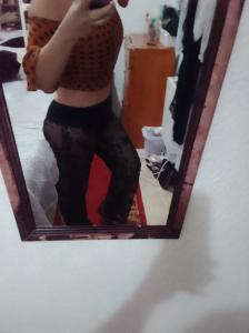 604259177: Chica busca chico en Madrid