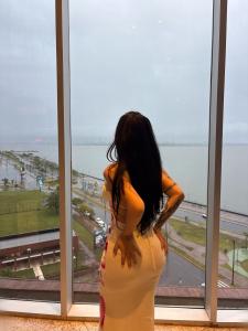 642734101: Chica busca chico en La Coruña