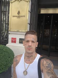 675565463: Chico busca chica en Barcelona