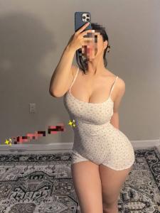 641086161: Chica busca chico en Gerona