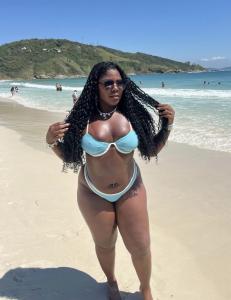 632490769: Chica busca chico en Gerona