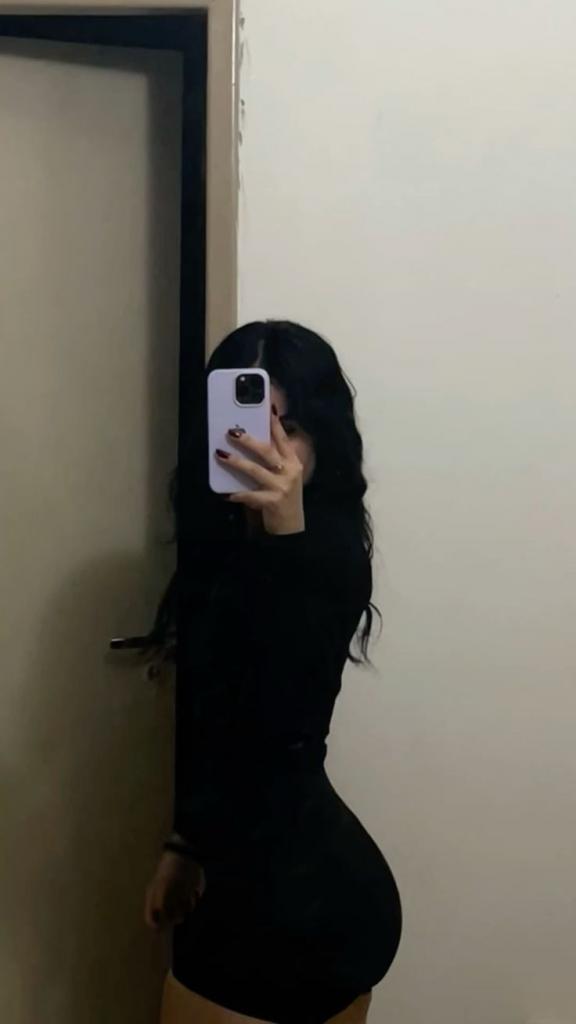 602581406: Chica busca chico en Sevilla