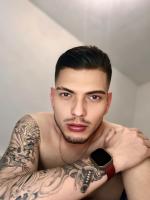 624048920: Chico busca chica en Zaragoza