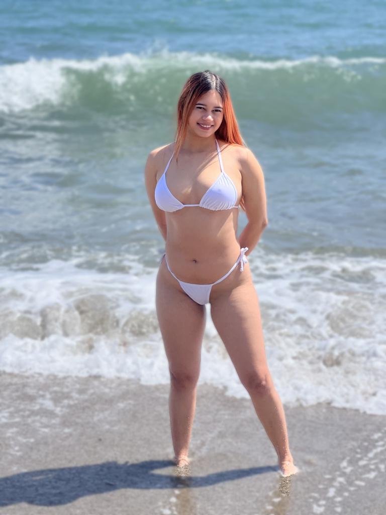 Chica busca chico en Alicante: Chica busca chico