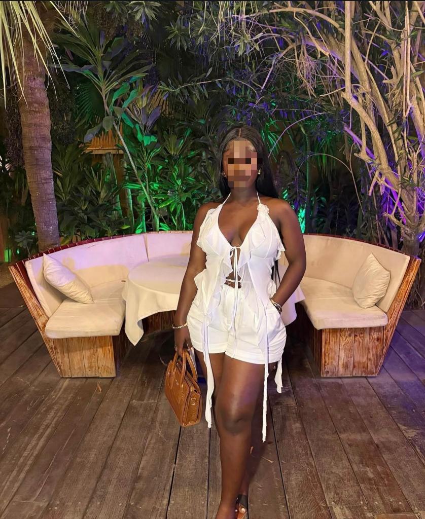 Chica busca chico en Murcia: 