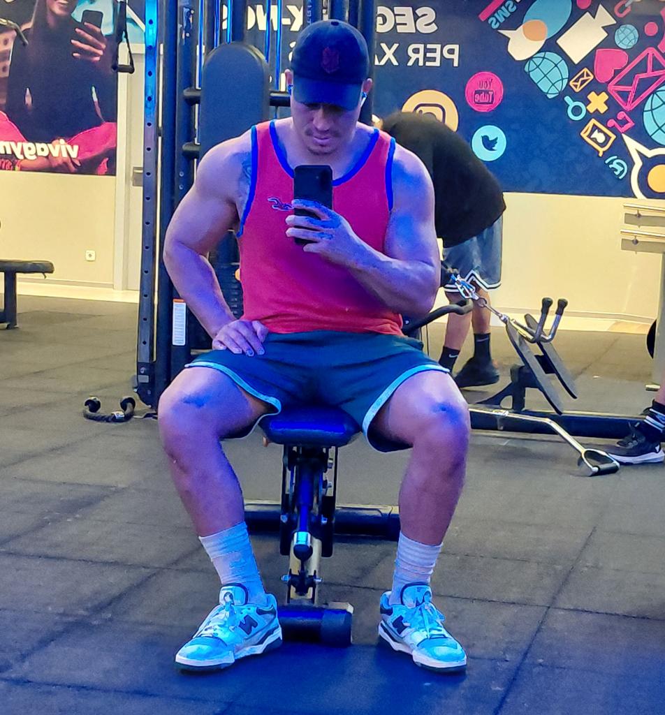 Chico busca chica en Barcelona: 