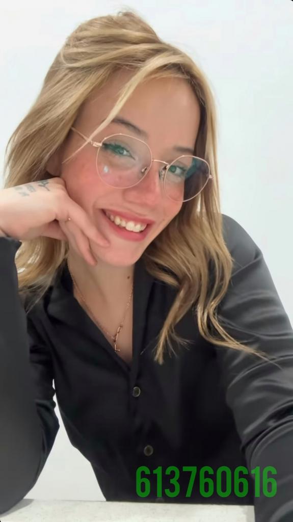 Chica busca chico en Alicante: Chica busca chico