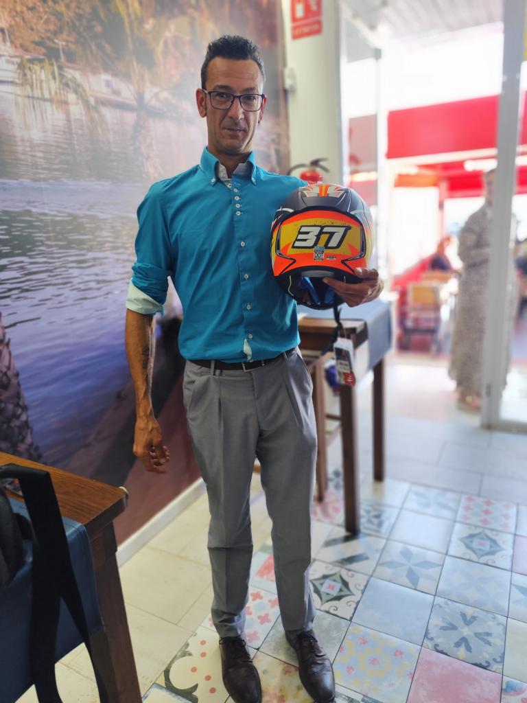 Chico busca chica en Murcia: 