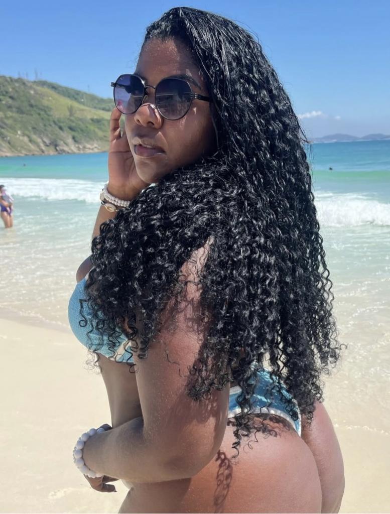 632490769: Chica busca chico en Gerona