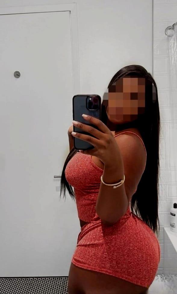 624361360: Chica busca chico en Málaga