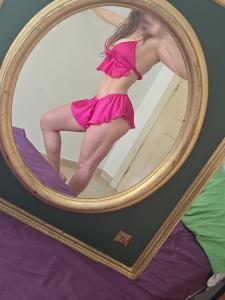 Chica busca chico en Sevilla: 