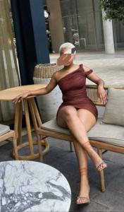 Chica busca chico en Huelva: 