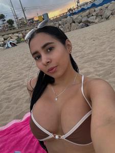 604156671: Chica busca chico en Tarragona