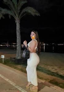 Chica busca chico en Tenerife: 