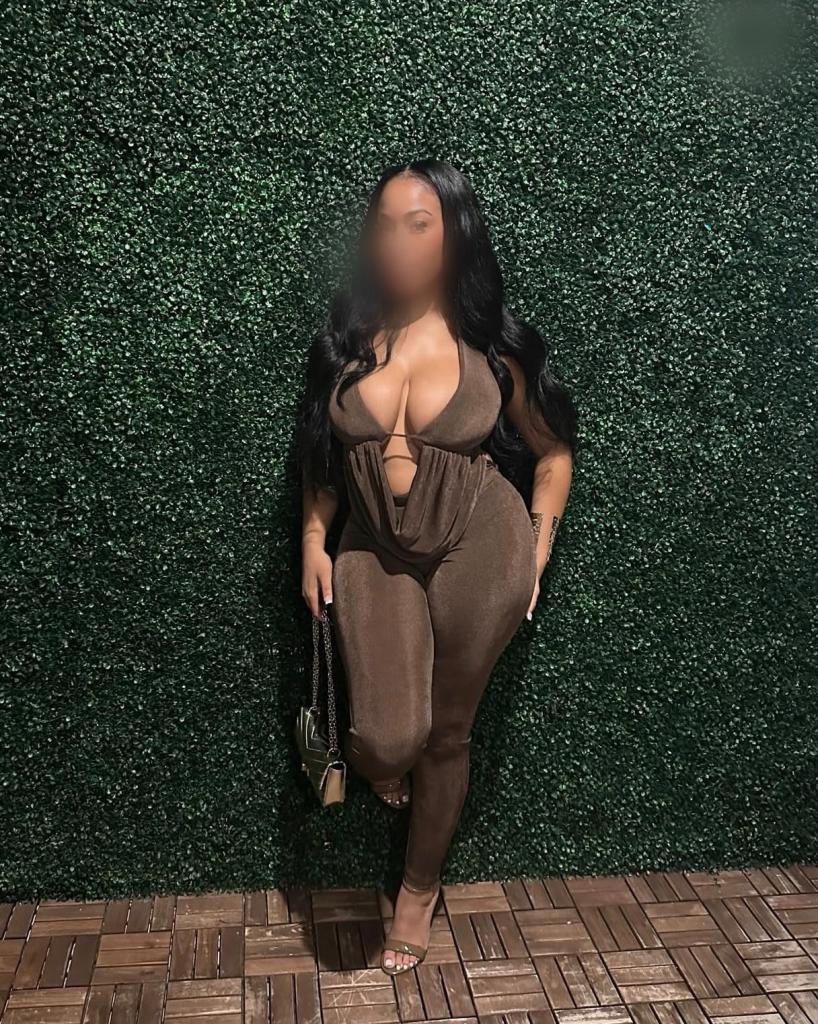 Chica busca chico en Segovia: 