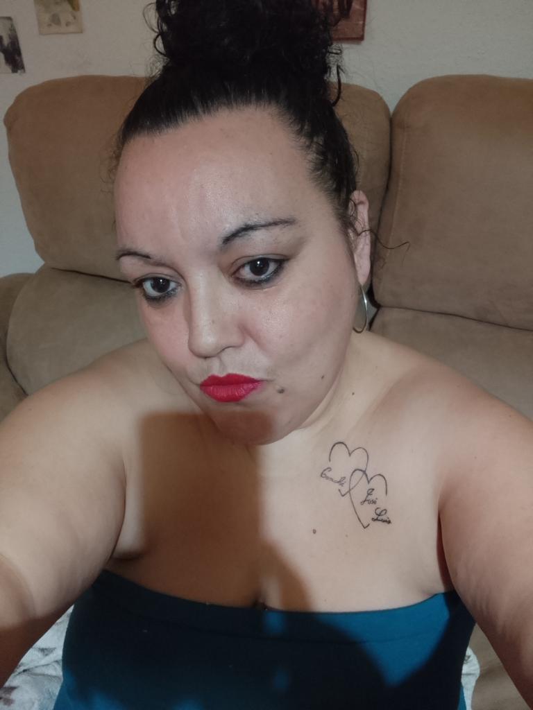 Chica busca chico en Sevilla: 