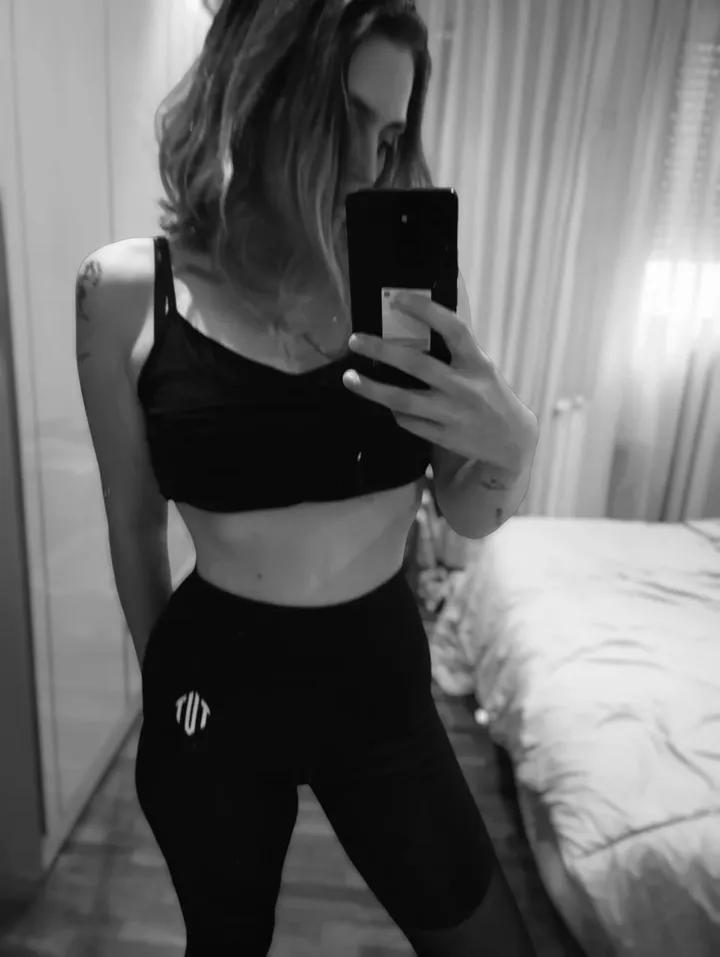 742062338: Chica busca chico en Asturias