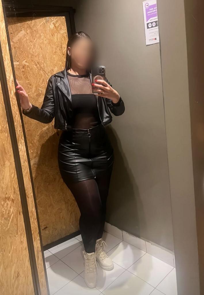 Chica busca chico en La Coruña: 